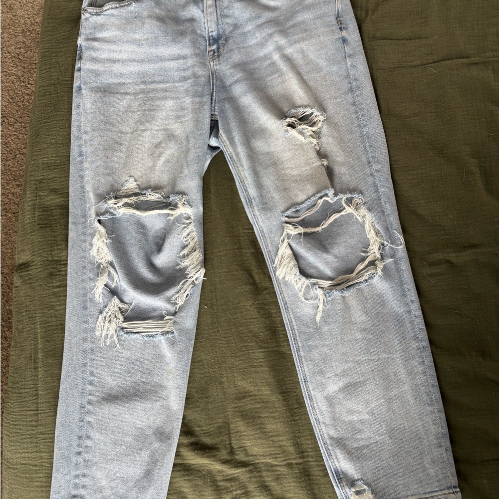 American Eagle Outfitters Light Blue Straight Leg Jeans